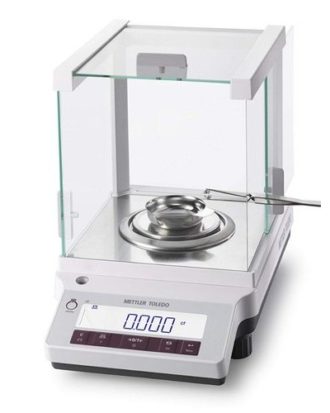 Mettler Toledo JE 303G